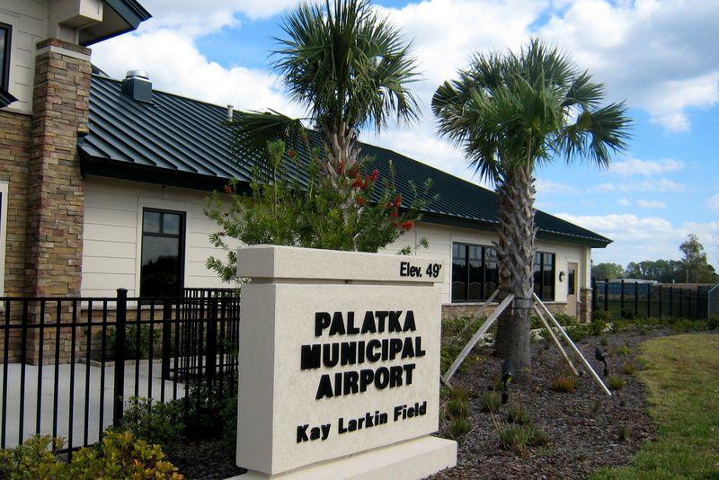 Crystal Cove Riverfront Resort Palatka Exterior foto